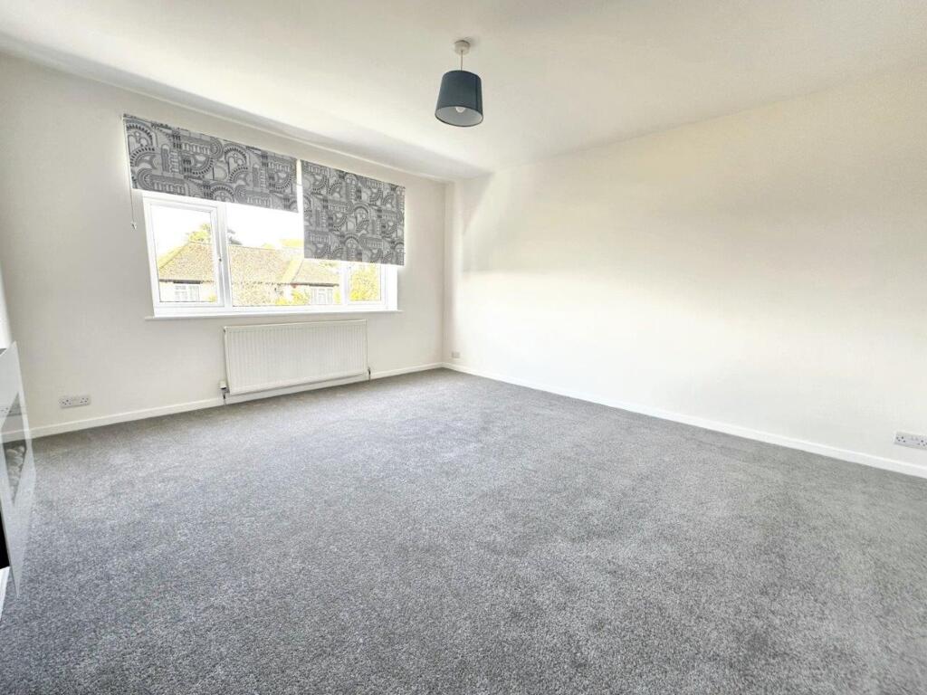 Additional property image - 69 Brambletyne Avenue, Saltdean, BN2 8EL