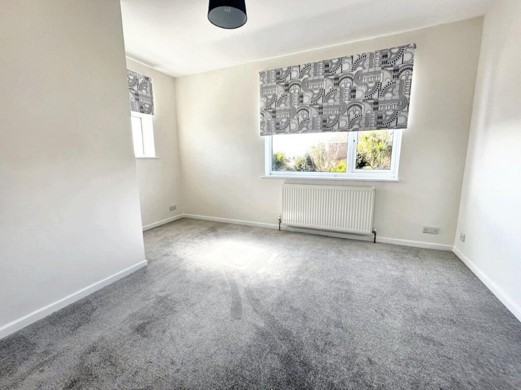 Additional property image - 69 Brambletyne Avenue, Saltdean, BN2 8EL