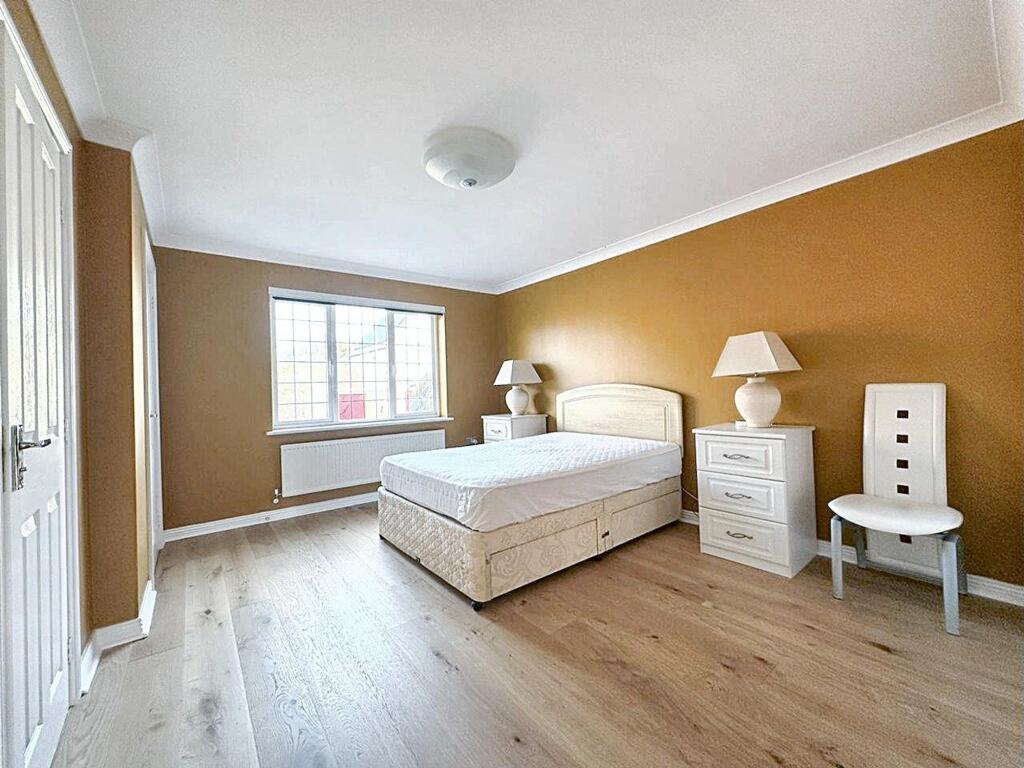 Additional property image - Hill Top Way, Newhaven, BN9 9TE