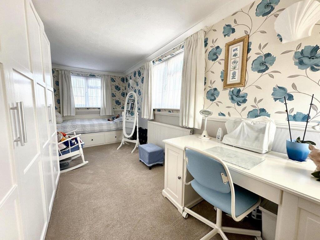 Additional property image - Bramber Avenue, Peacehaven, BN10 8HR