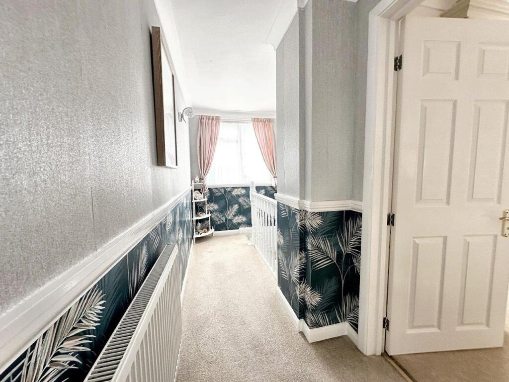 Additional property image - Bramber Avenue, Peacehaven, BN10 8HR