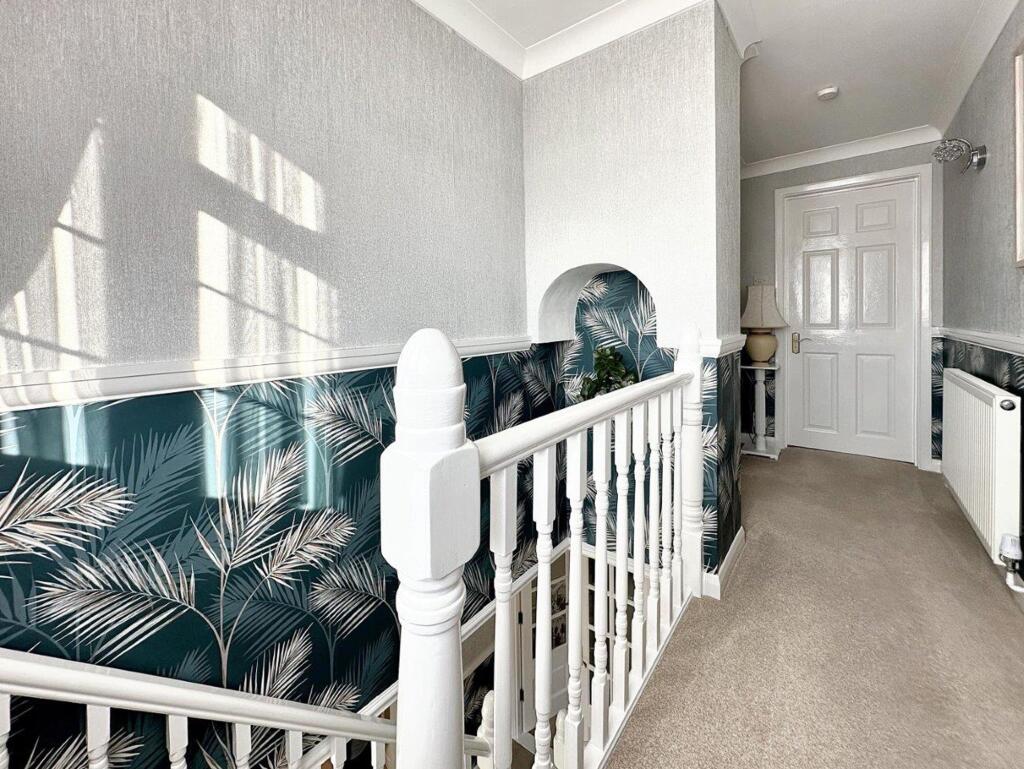 Additional property image - Bramber Avenue, Peacehaven, BN10 8HR