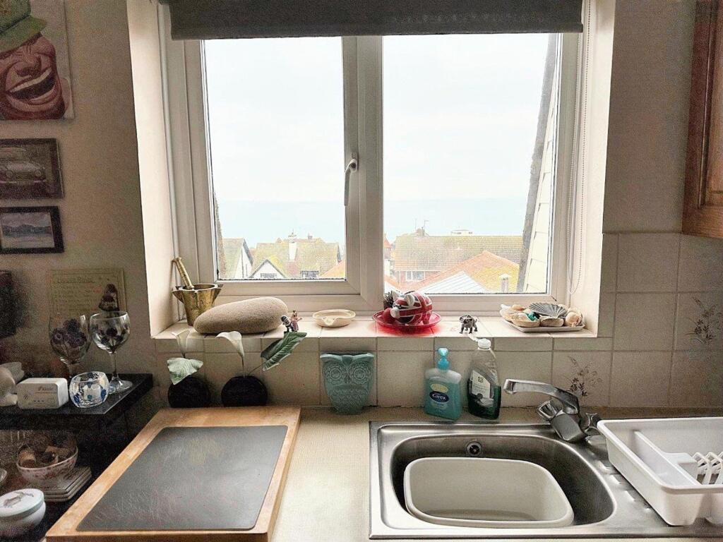 Additional property image - Longridge Lodge, 8 Nutley Avenue, Saltdean, BN2 8EB