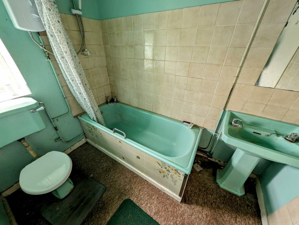 Additional property image - Boundary Road, Coalpit Heath, Bristol