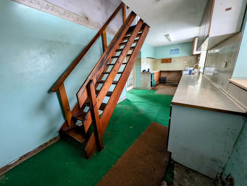 Additional property image - Boundary Road, Coalpit Heath, Bristol