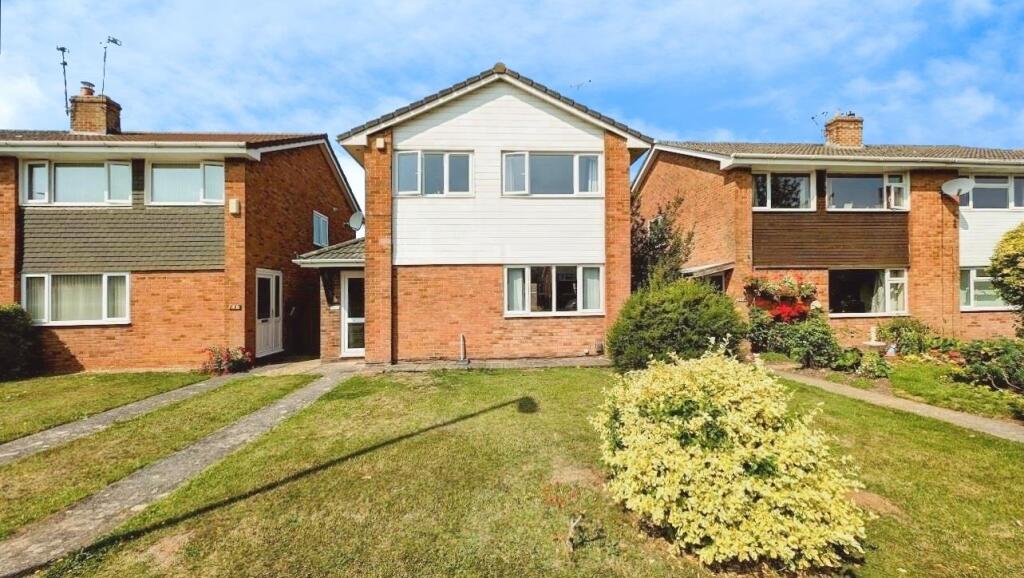 Main image of property: Finch Road, Chipping Sodbury, Bristol, BS37