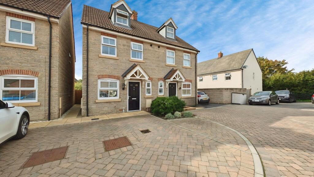 Main image of property: Amberley Gardens, Yate, Bristol