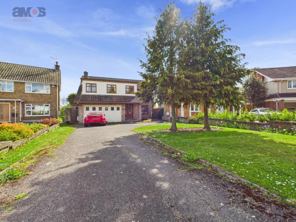 Main image of property: Haresland Close, DAWS HEATH, Hadleigh, Essex