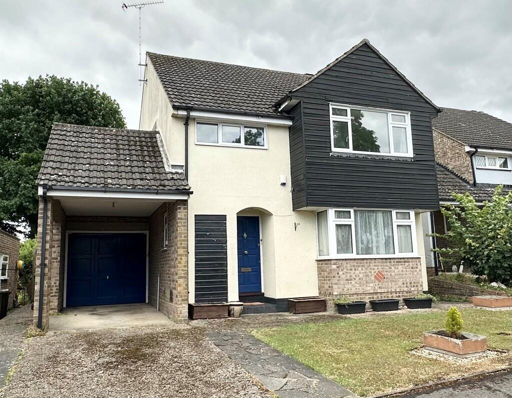 Main image of property: Park Meadow, Doddinghurst, Brentwood