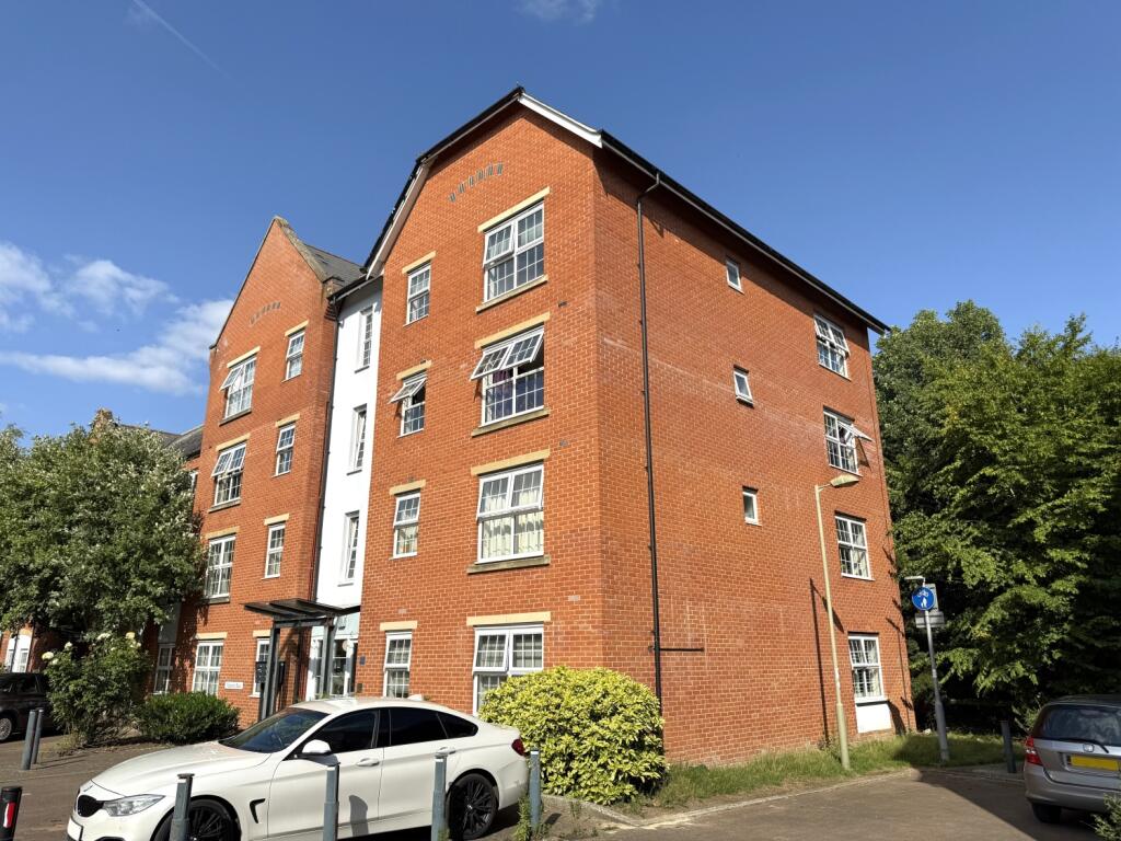 Main image of property: Smiths Wharf, Wantage