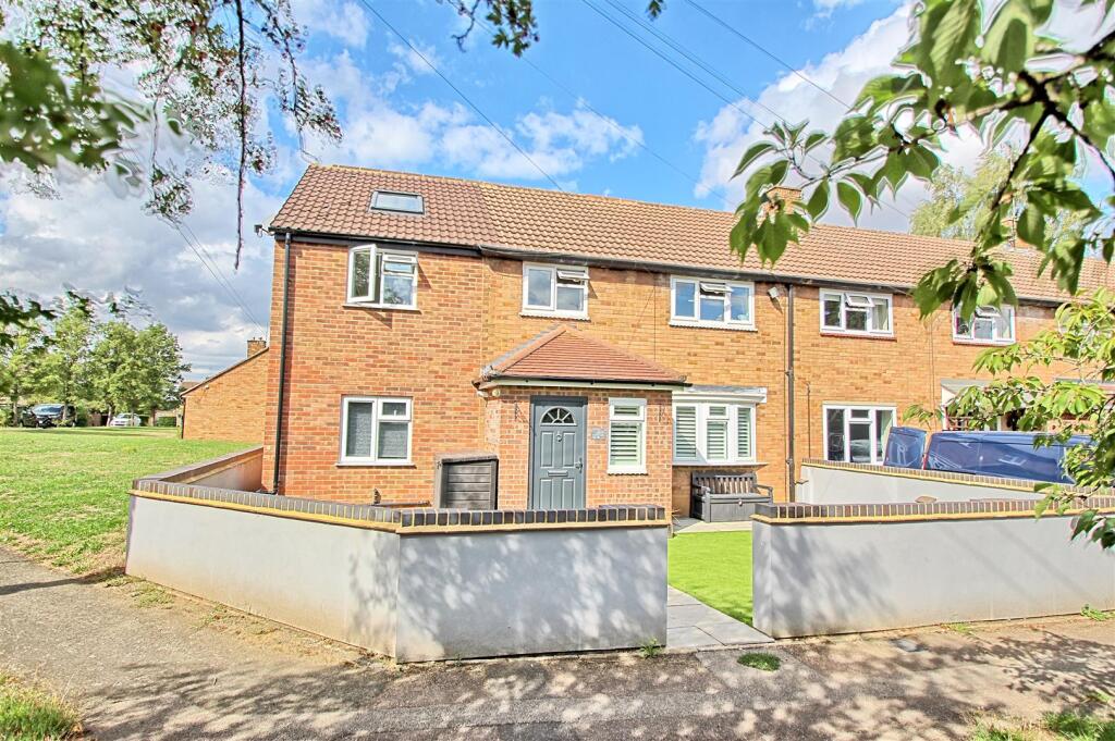 Main image of property: THE HOMESTEADS - HUNSDON - CHAIN FREE