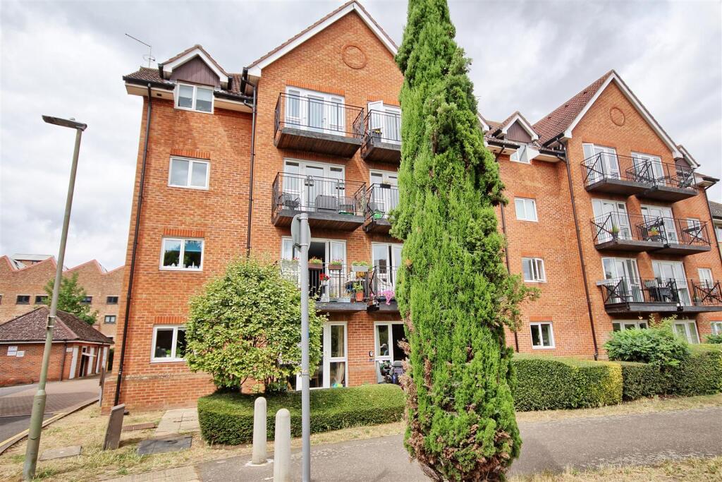 Main image of property: LOXLEY COURT - WARE - RIVER VIEWS