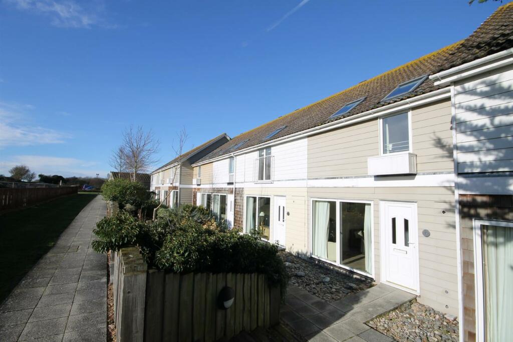 2 bedroom terraced house for sale in Yarmouth, Isle of Wight, PO41