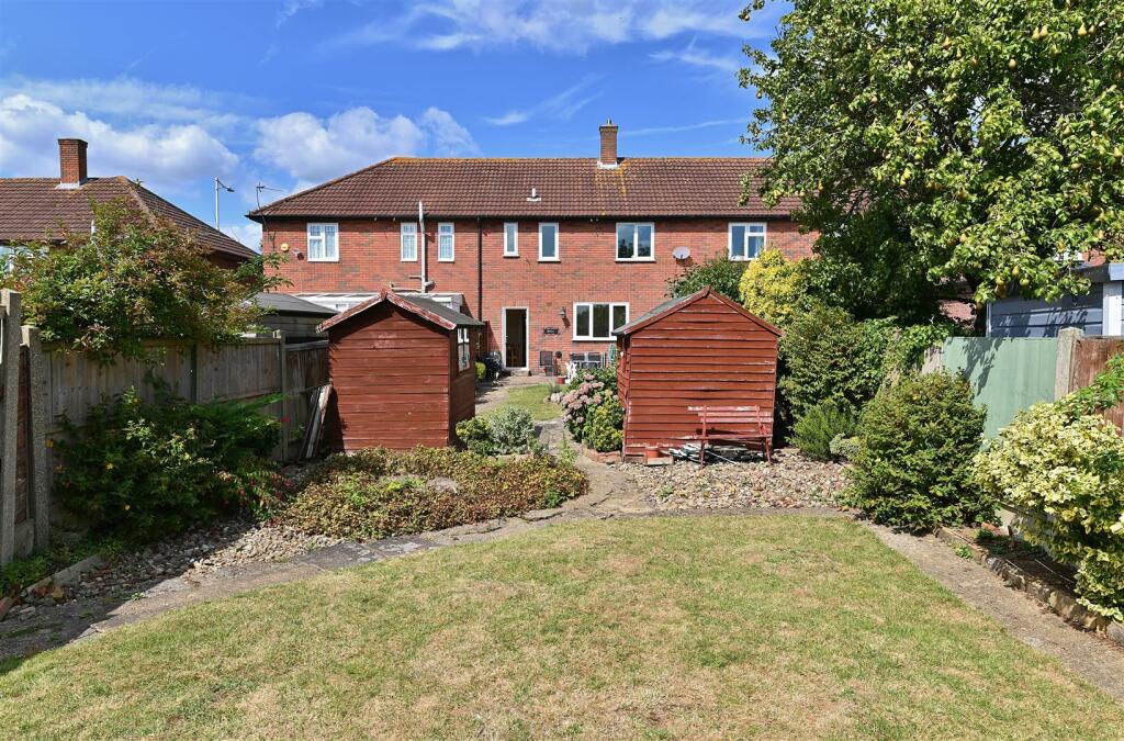 Main image of property: New North Road, Hainault