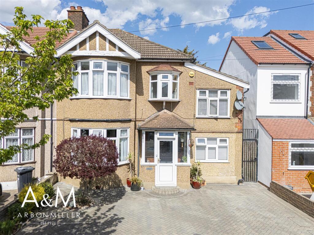 Main image of property: Roy Gardens, Newbury Park