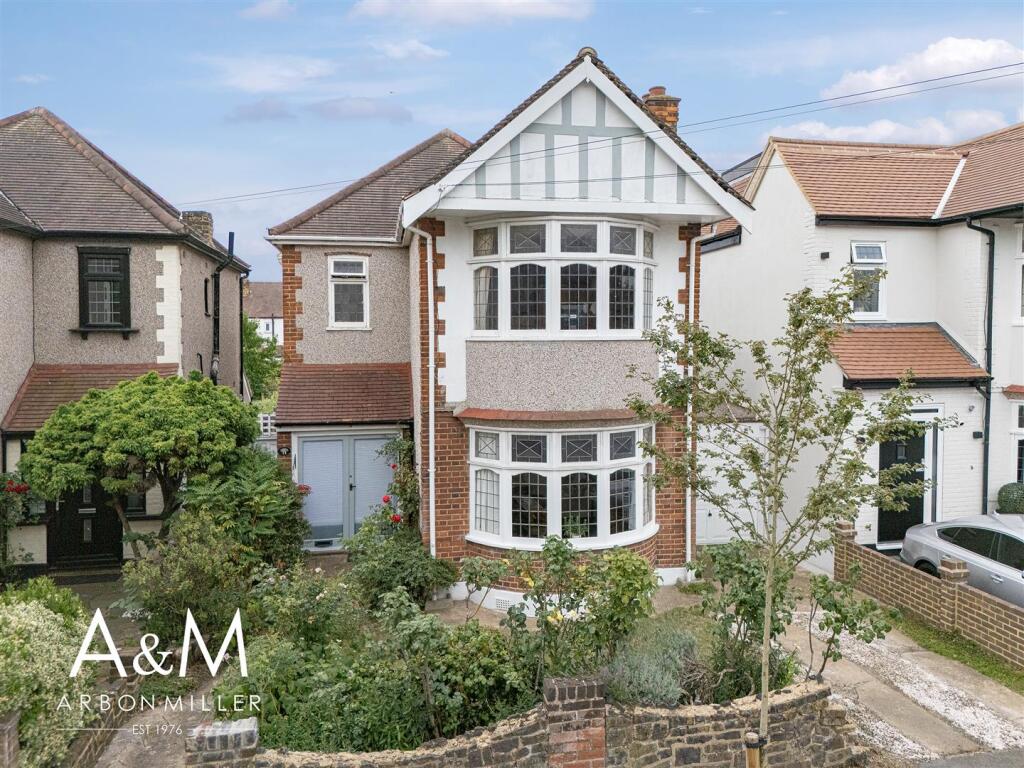 3 bedroom detached house for sale in Rosedene Gardens, Gants Hill, IG2