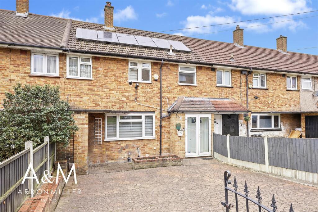 Main image of property: Thatches Grove, Chadwell Heath