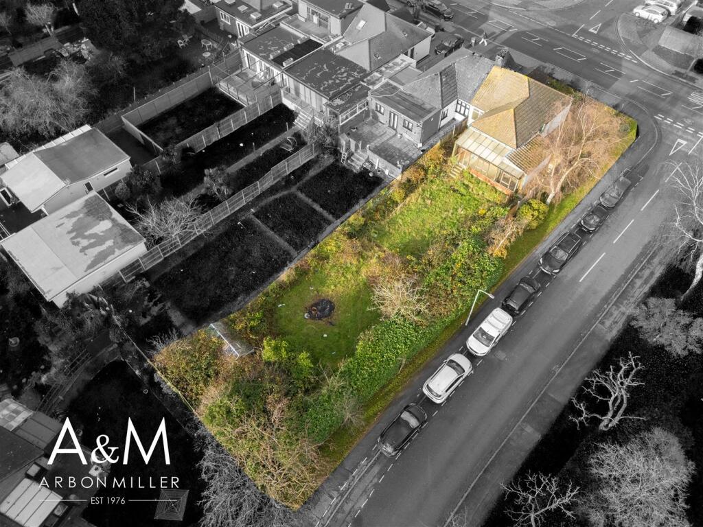 Main image of property: New North Road, Ilford