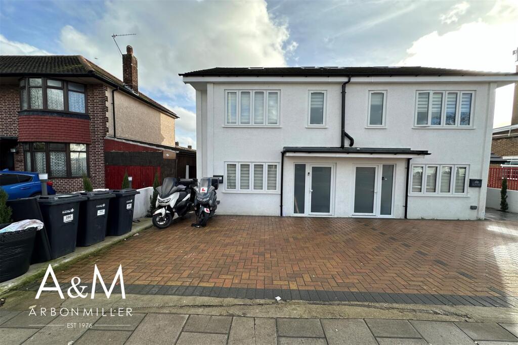 Main image of property: New North Road, Hainault