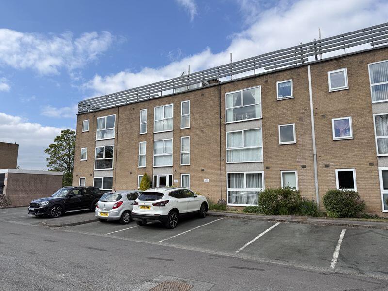 Main image of property: 9 Linden Court, Macclesfield, SK10 3AY