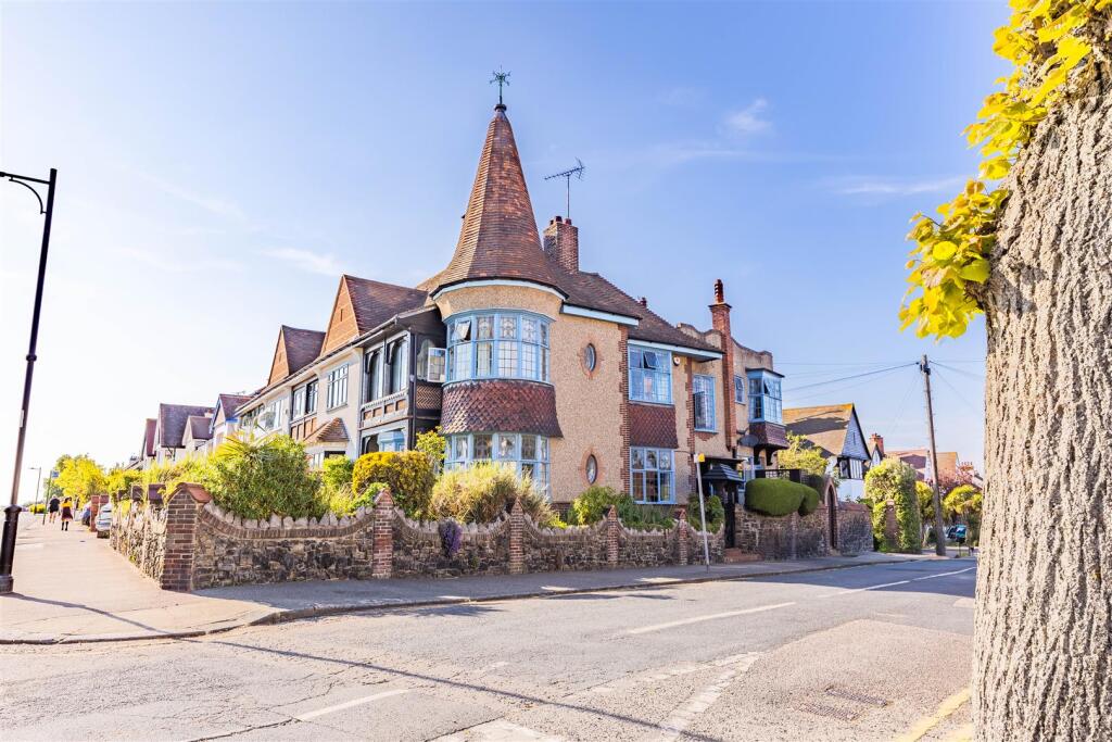 Main image of property: MARINE PARADE, Leigh-On-Sea