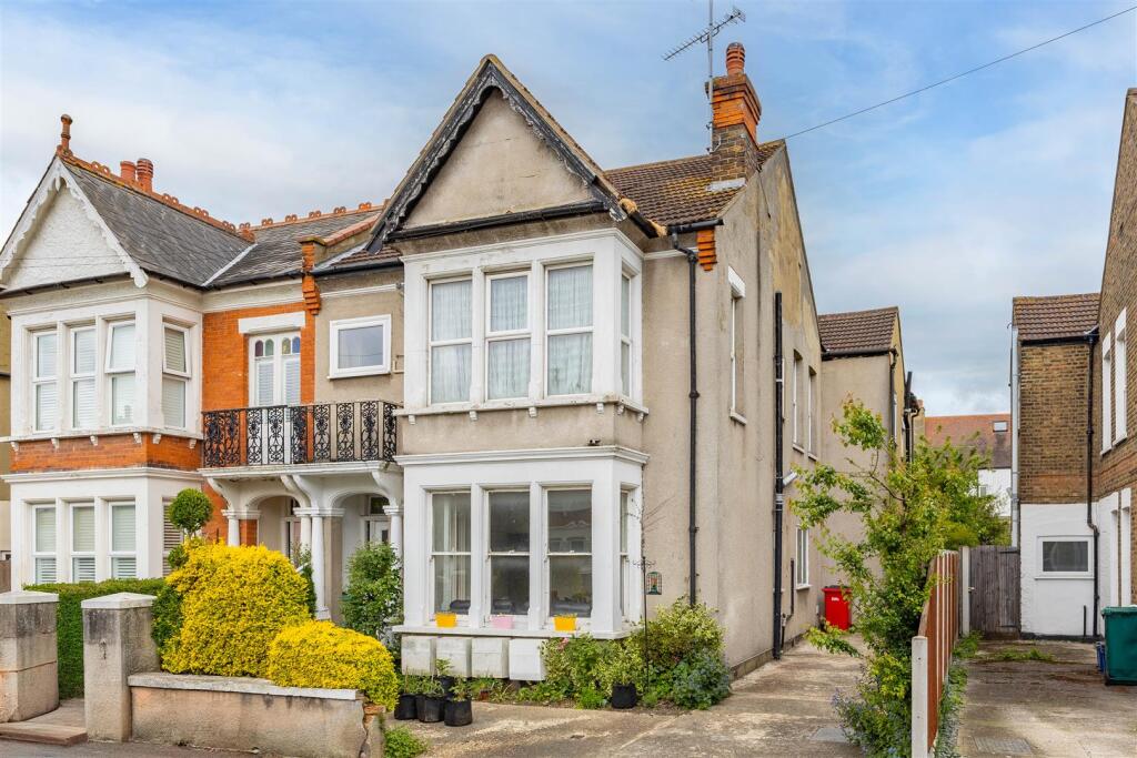 Main image of property: ELDERTON ROAD, Westcliff-On-Sea