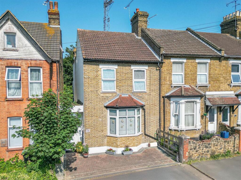 Main image of property: SHAKESPEARE DRIVE, Westcliff-On-Sea