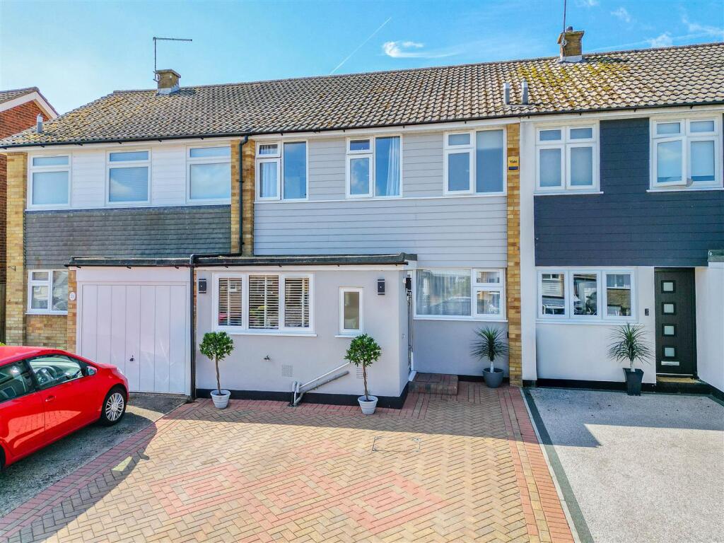 3 bedroom terraced house