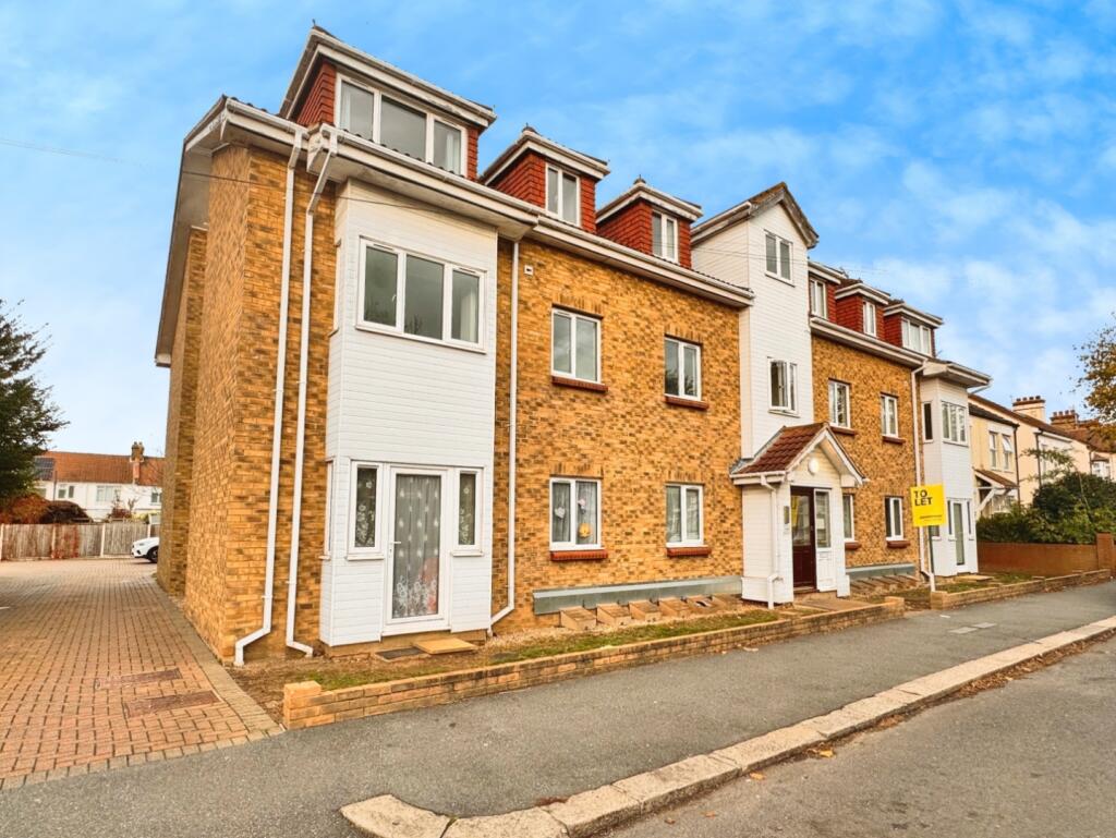 Main image of property: South Avenue, Southend-On-Sea