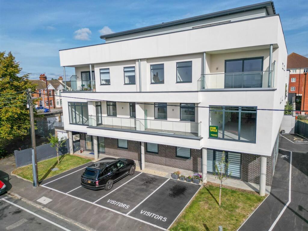 Main image of property: Beech Road, Hadleigh