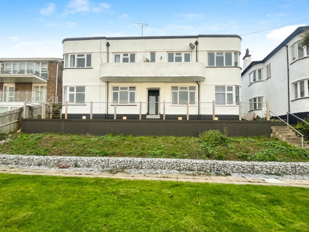 Main image of property: Undercliff Gardens, Leigh-On-Sea