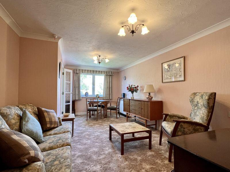 2 bedroom retirement property for sale in The Avenue, Taunton, TA1