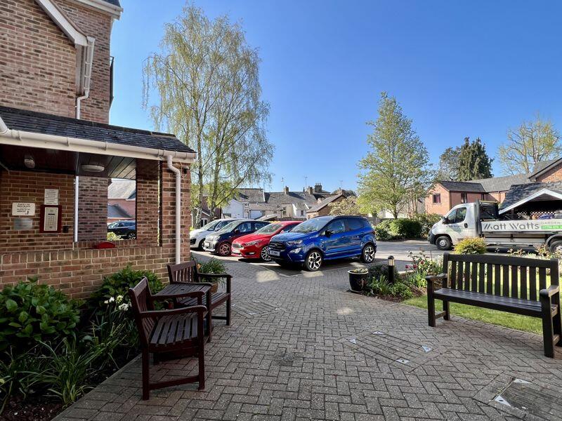 2 bedroom retirement property for sale in The Avenue, Taunton, TA1