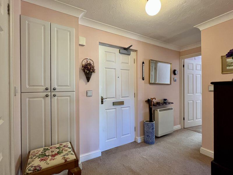 2 bedroom retirement property for sale in The Avenue, Taunton, TA1