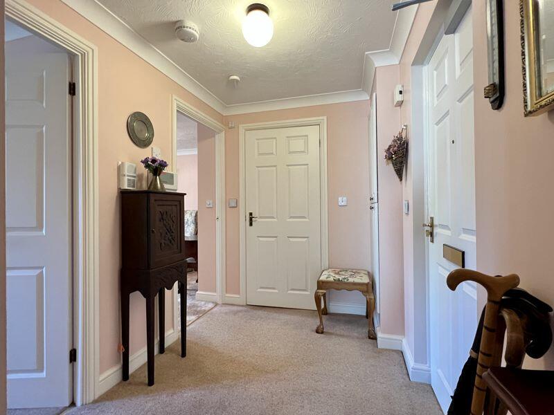 2 bedroom retirement property for sale in The Avenue, Taunton, TA1