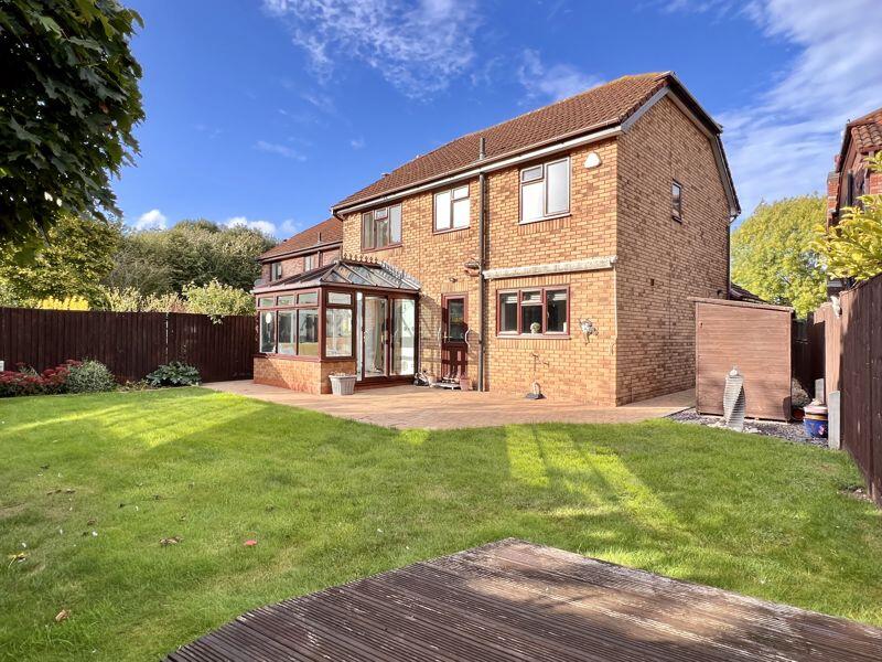 Main image of property: Acacia Gardens, Bathpool
