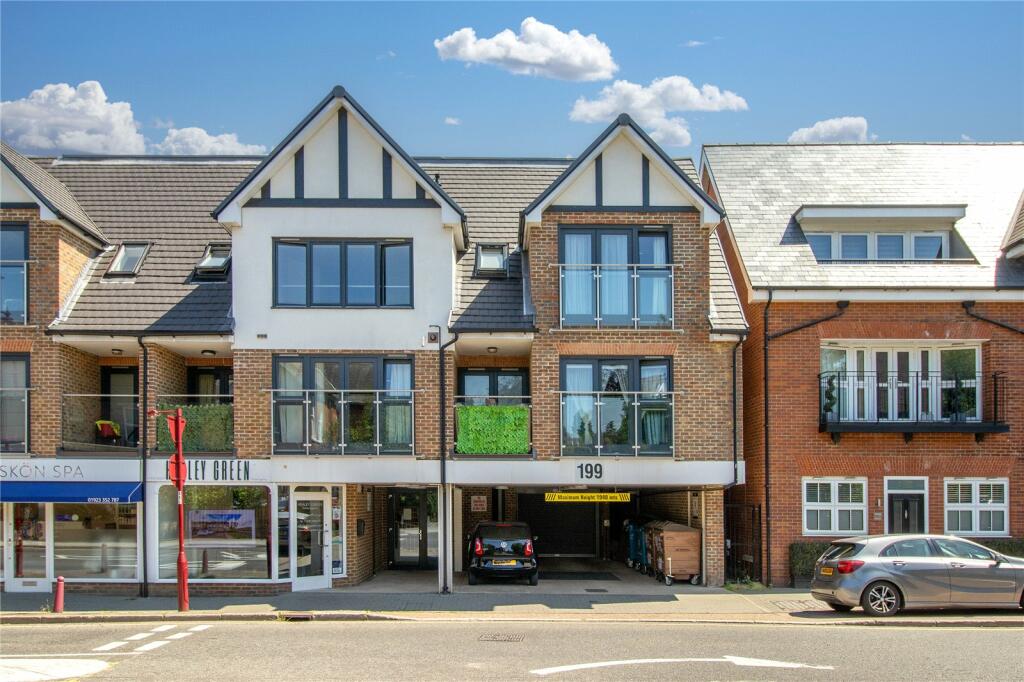 1 bedroom apartment for sale in Watling Street, Radlett, Hertfordshire, WD7