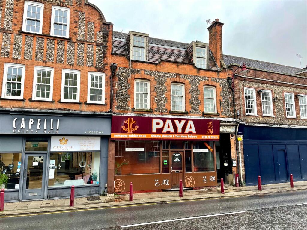 2 bedroom apartment for sale in Watling Street, Radlett, Hertfordshire, WD7