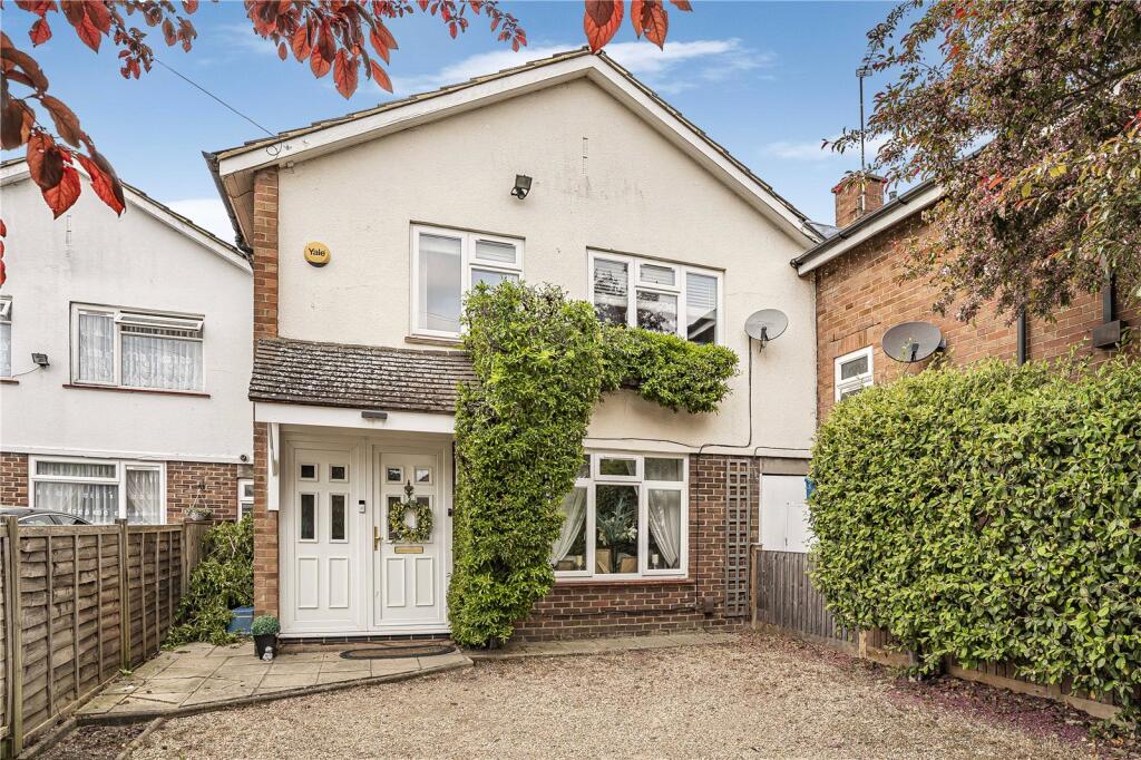 Main image of property: Orchard Close, Radlett, Hertfordshire, WD7