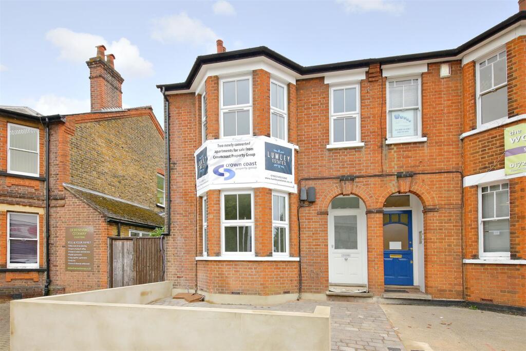 Main image of property: Watling Street, Radlett, Hertfordshire, WD7