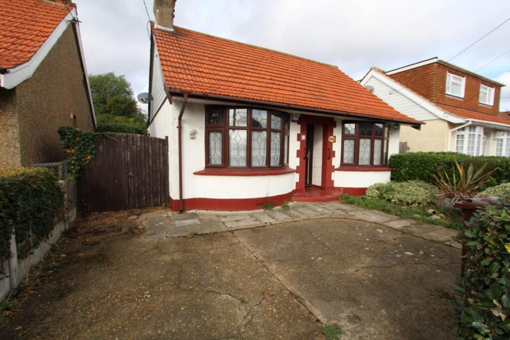 Main image of property: Raymonds Drive, Thundersley