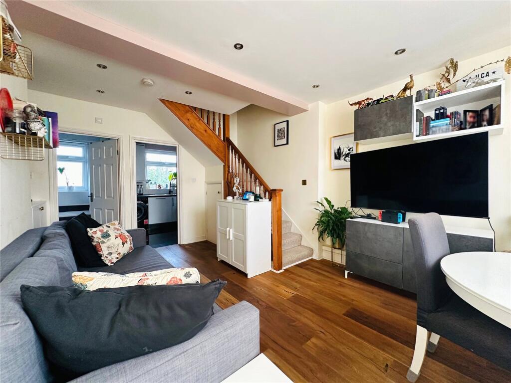 Main image of property: Broadfield Road, Catford, SE6
