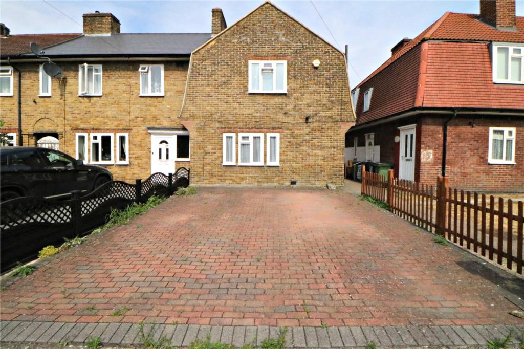 3 bedroom house for sale in Knapmill Road, Bellingham, London, SE6