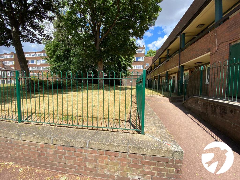 1 bedroom flat for sale in Lewisham Road, Lewisham, London, SE13