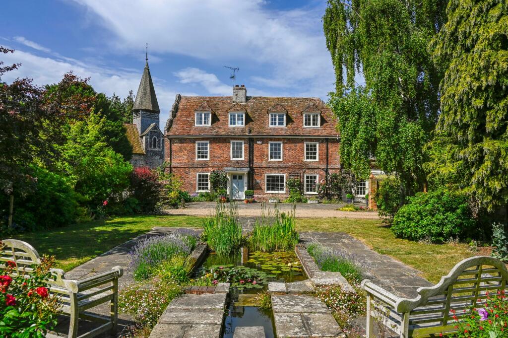 Main image of property: The Street, Worth, Deal, Kent, CT14