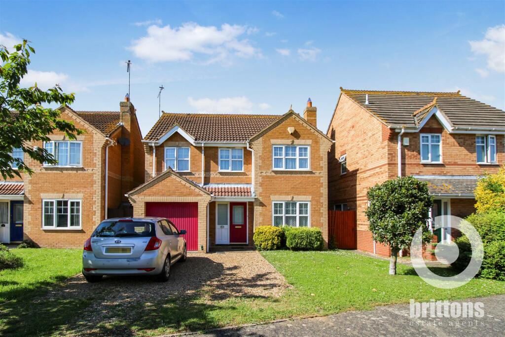 4 bedroom detached house for sale in Perkin Field, Terrington St