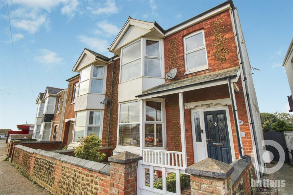 3 bedroom semidetached house for sale in Seagate Road, Hunstanton, PE36
