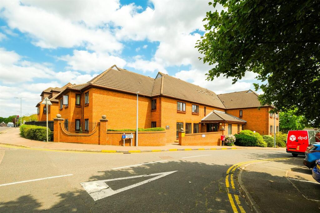 Main image of property: Albert Road, Buckhurst Hill