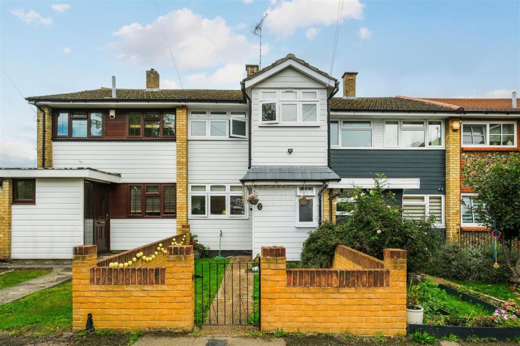 Main image of property: Sunnymede, Chigwell