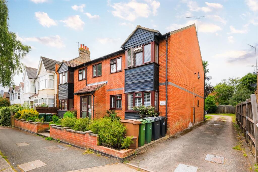 Main image of property: Woodland Road, North Chingford